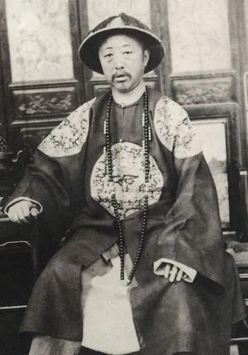 爱新觉罗·载沣：风光背后，不由自主_百科TA说
