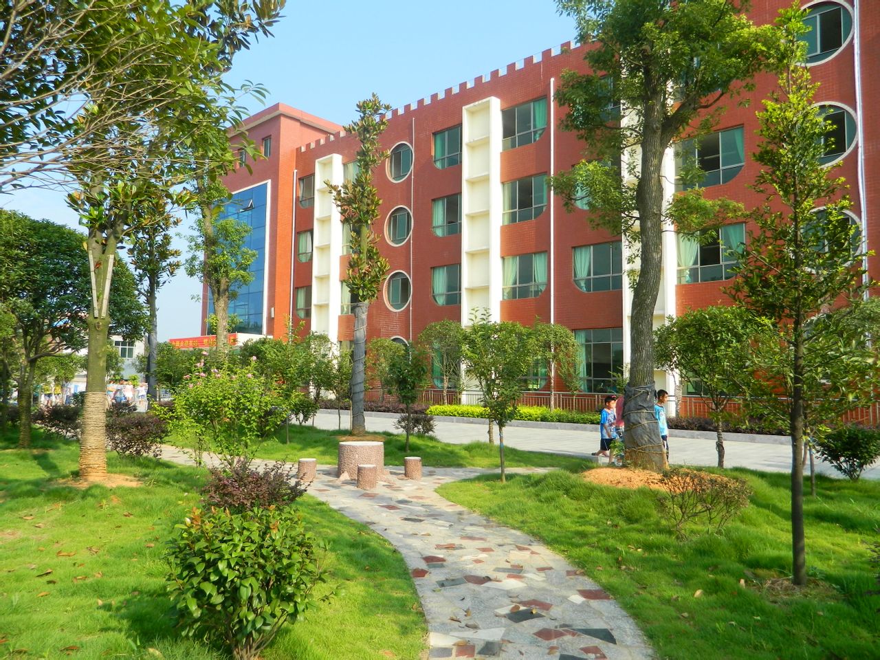 耒阳市金华第二学校