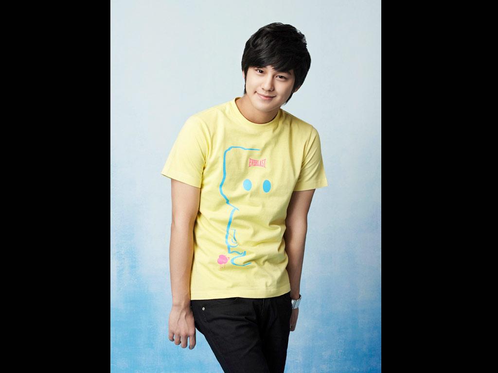  p data-id="gnrqosjsov">金俊(kim jun),本