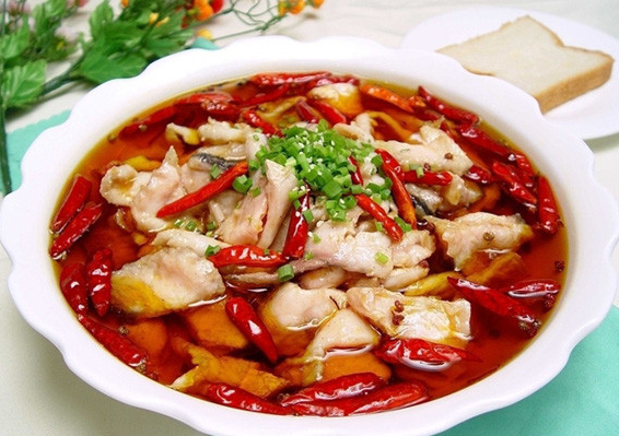  p>麻辣豆腐鱼是一道变形菜,融合了麻婆豆腐的底子加上豆瓣鱼的神髓.