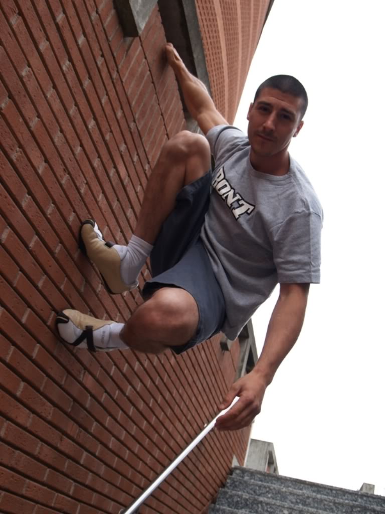 日-),法国一线男演员, a target="_blank" href="/item/跑酷/351535"