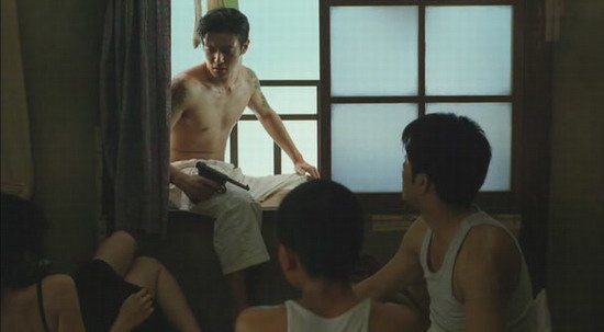  p>《血与骨》是由松竹映画发行的140分钟剧情影片.