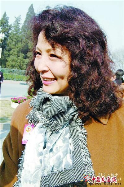 data-id="gnsyuvtgdz">李羚,1958年12月30日出生于上海,国家一级演员