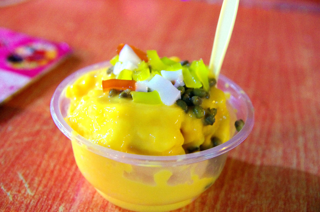  p>炒冰,又名炒冰果.