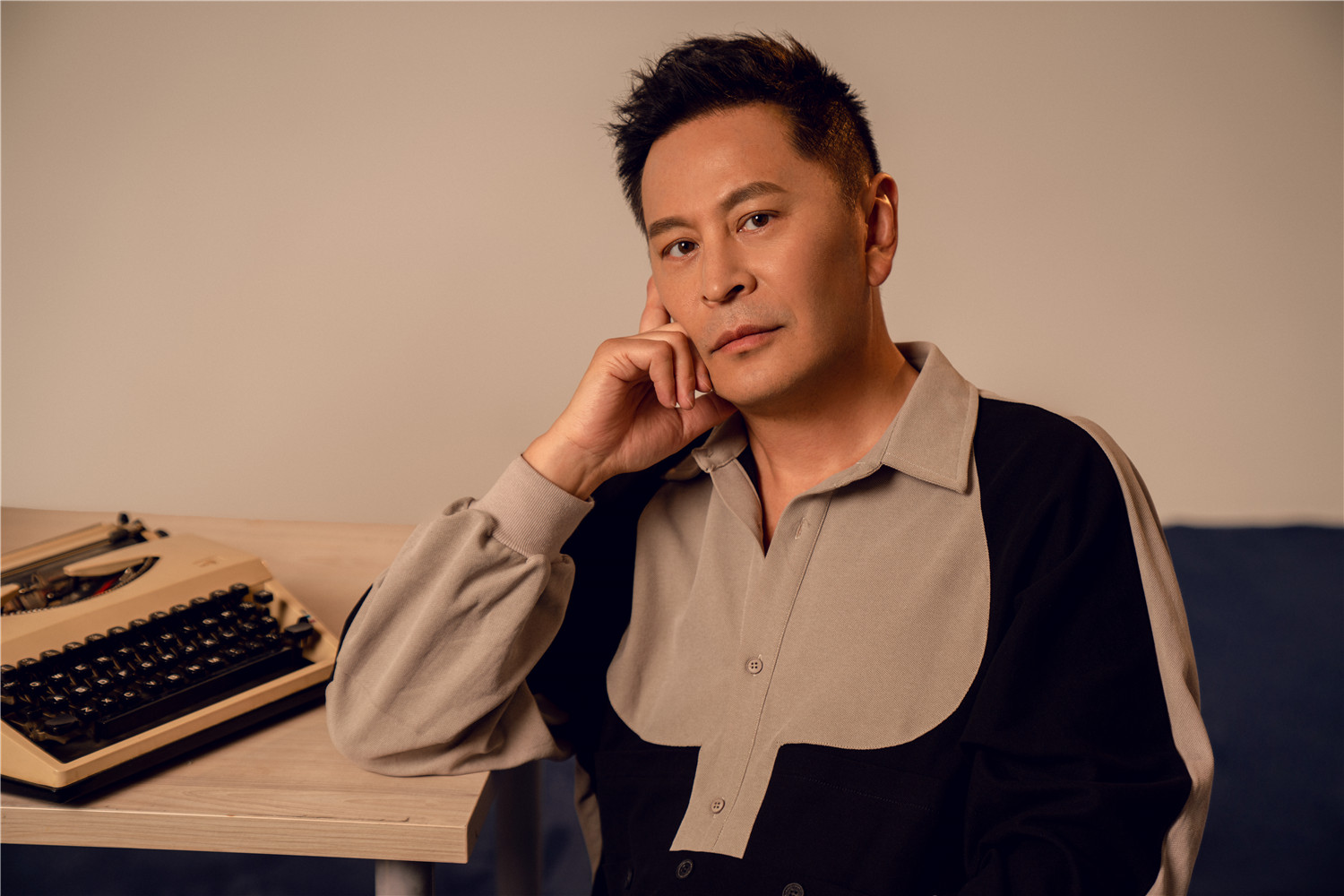  p data-id="gntgzo67qf">王亚楠, 生于中国山东青岛,中国内地男演员.