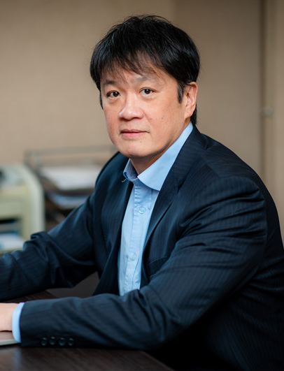  p data-id="gnb78tqjjy">方正,男,1964年1月6日出生在中国台湾, sup