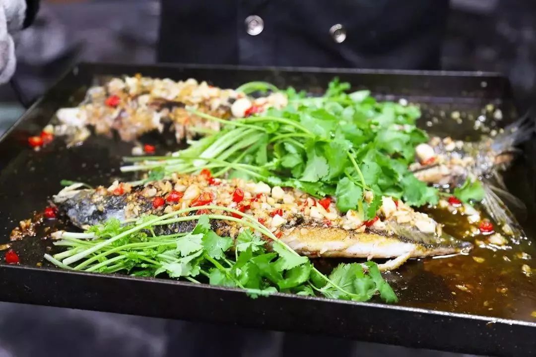 铁板烤鱼