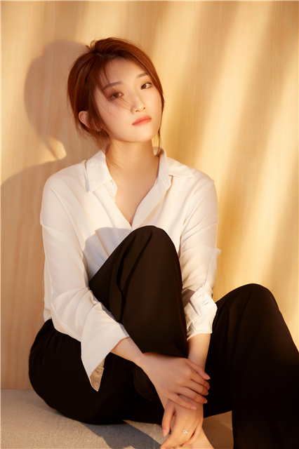  p data-id="stsd4ves0f2d">冷天爱,1997年5月