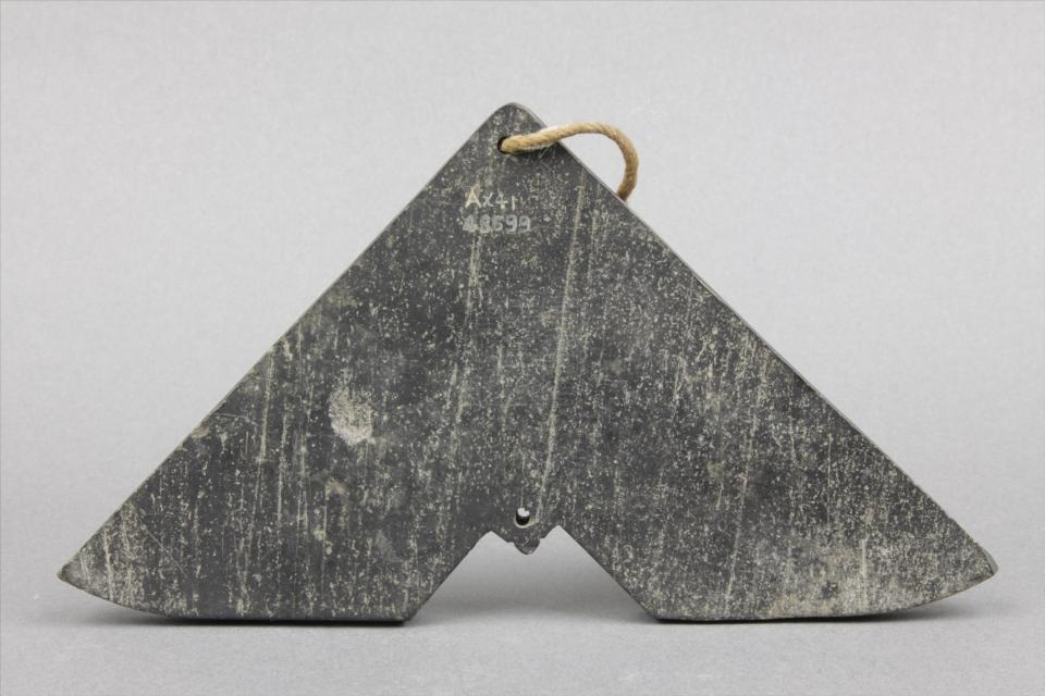 清石磬是重庆中国三峡博物馆收藏的乐器