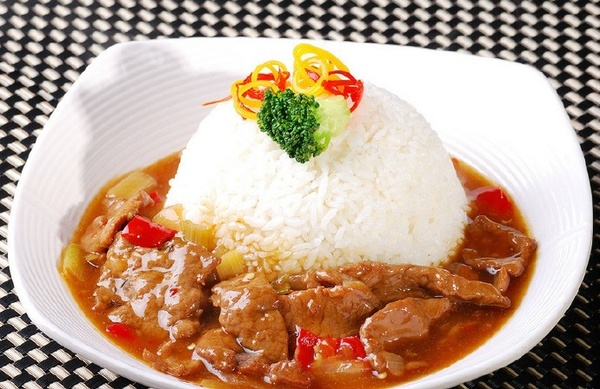 顶级牛肉饭