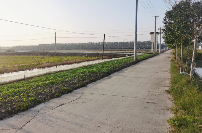  p data-id="gnhfii77uf">老新镇,隶属于湖北省潜江市,地处 a target=