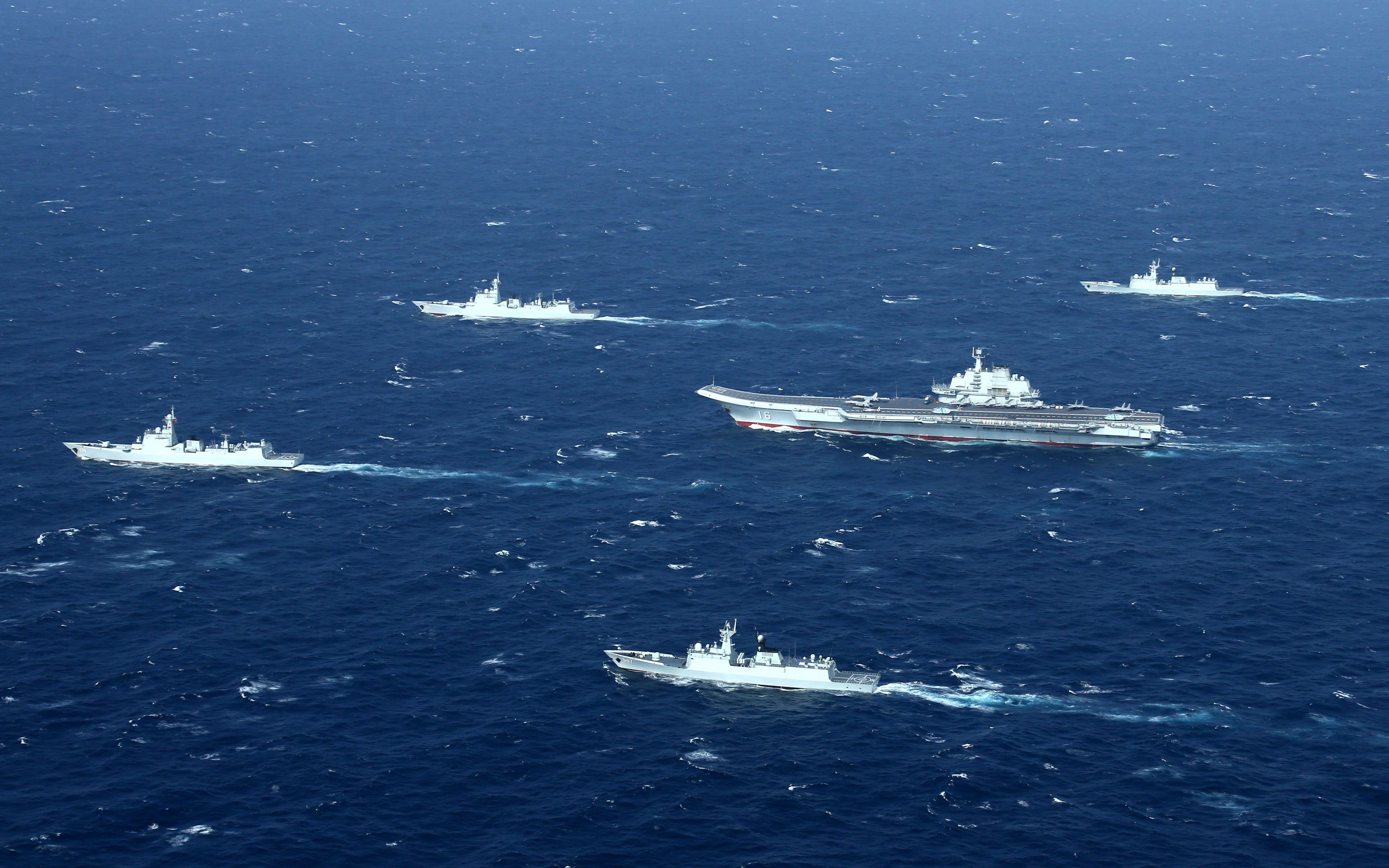 2018年中国南海海上阅兵式