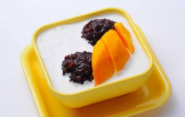 椰汁芒果黑糯米