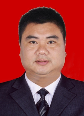  p>陈君,男,毕业于浙江省委党校,在职大学学历, /p> p>现任淳安县威坪