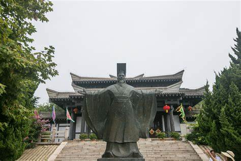 《琅琊刻石》刻于秦代，具有开国纪功的意义_百科TA说