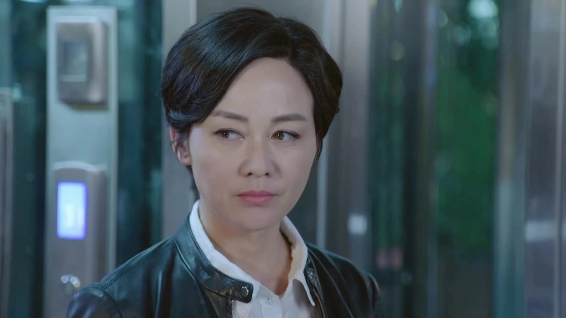 现代谍战剧 a target="_blank" href="/item/《谍海追踪》/20842773"