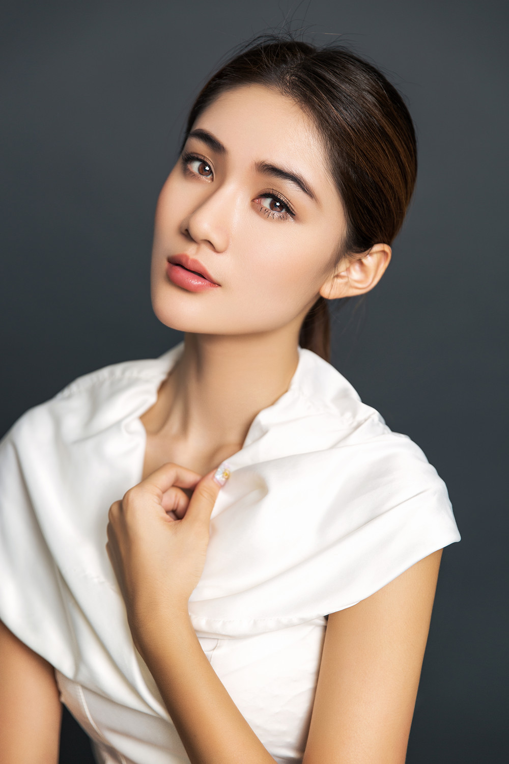  p>王熙然 ,1991年7月11日出生于辽宁省大连市,中国内地影视女演员