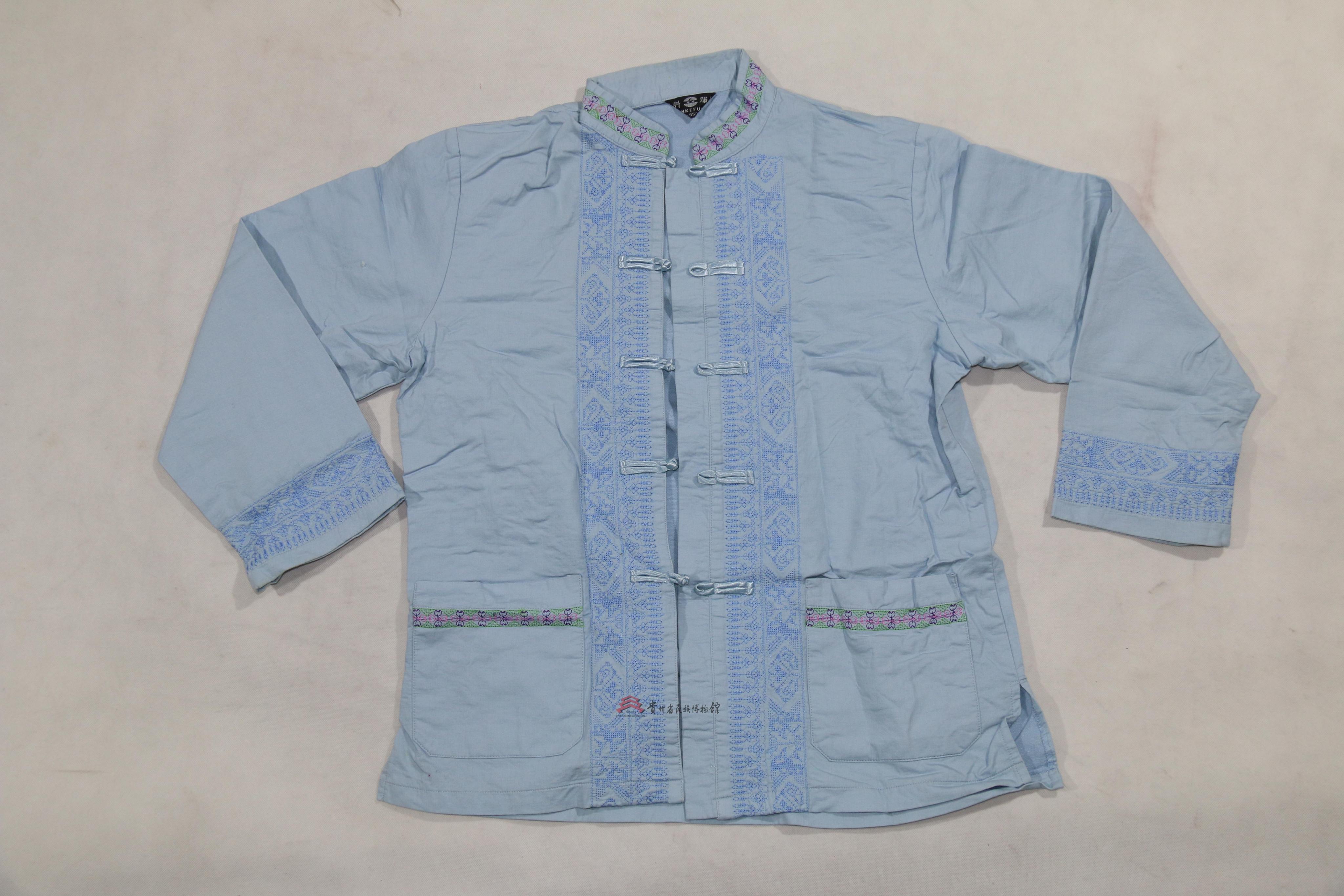 当代沿河土家族机绣花纹对襟衣