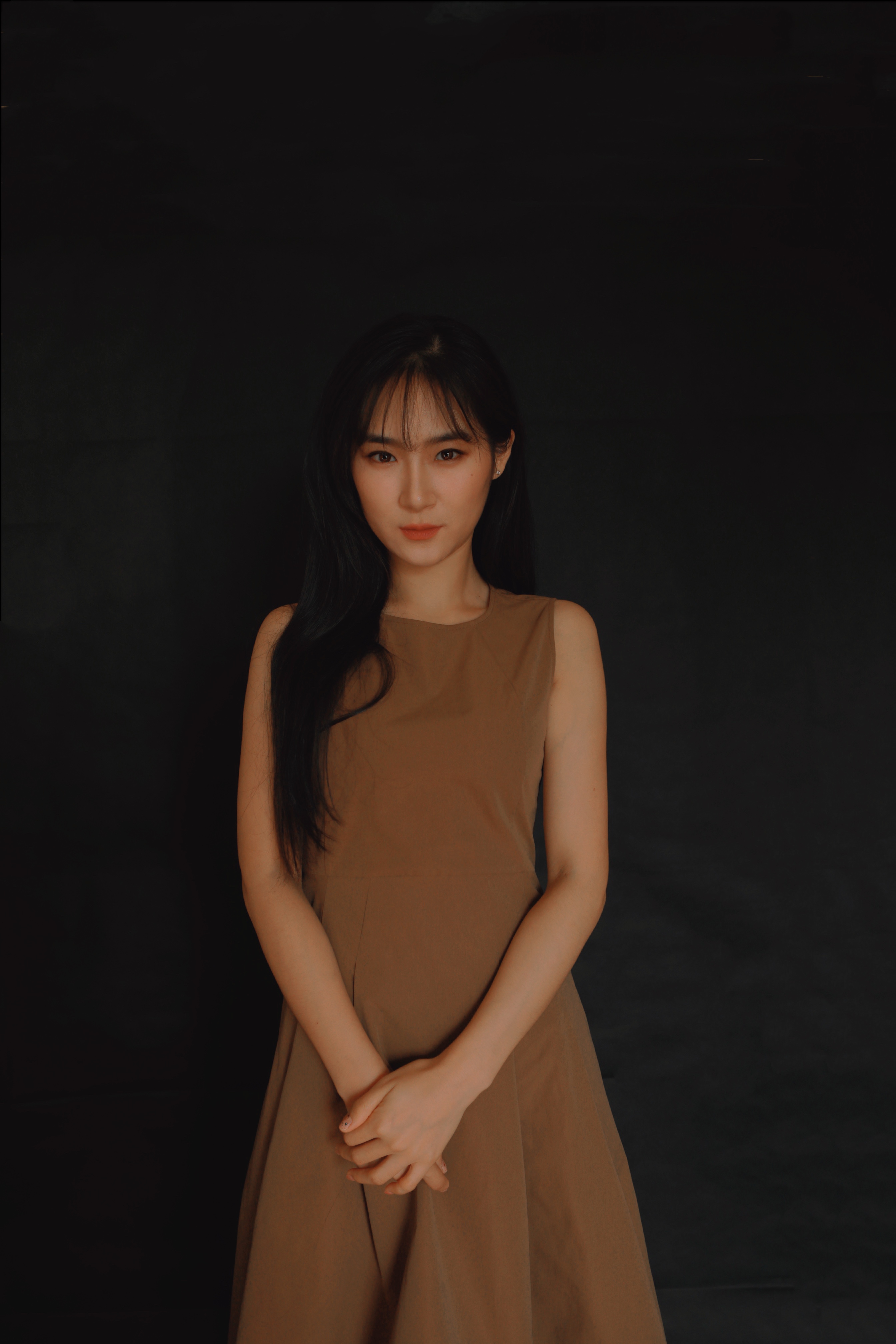  p data-id="gnauhip9mg">陈懿玲,1995年10月1日出生于山东,华语影视