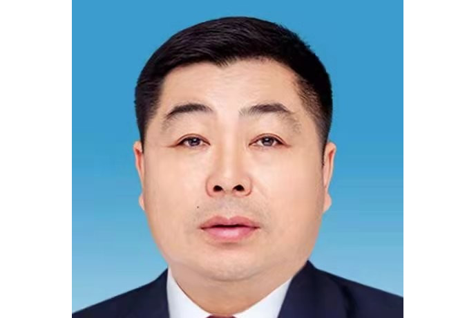 辽宁省本溪市本溪满族自治县委常委,县政府党组副书记,副县长