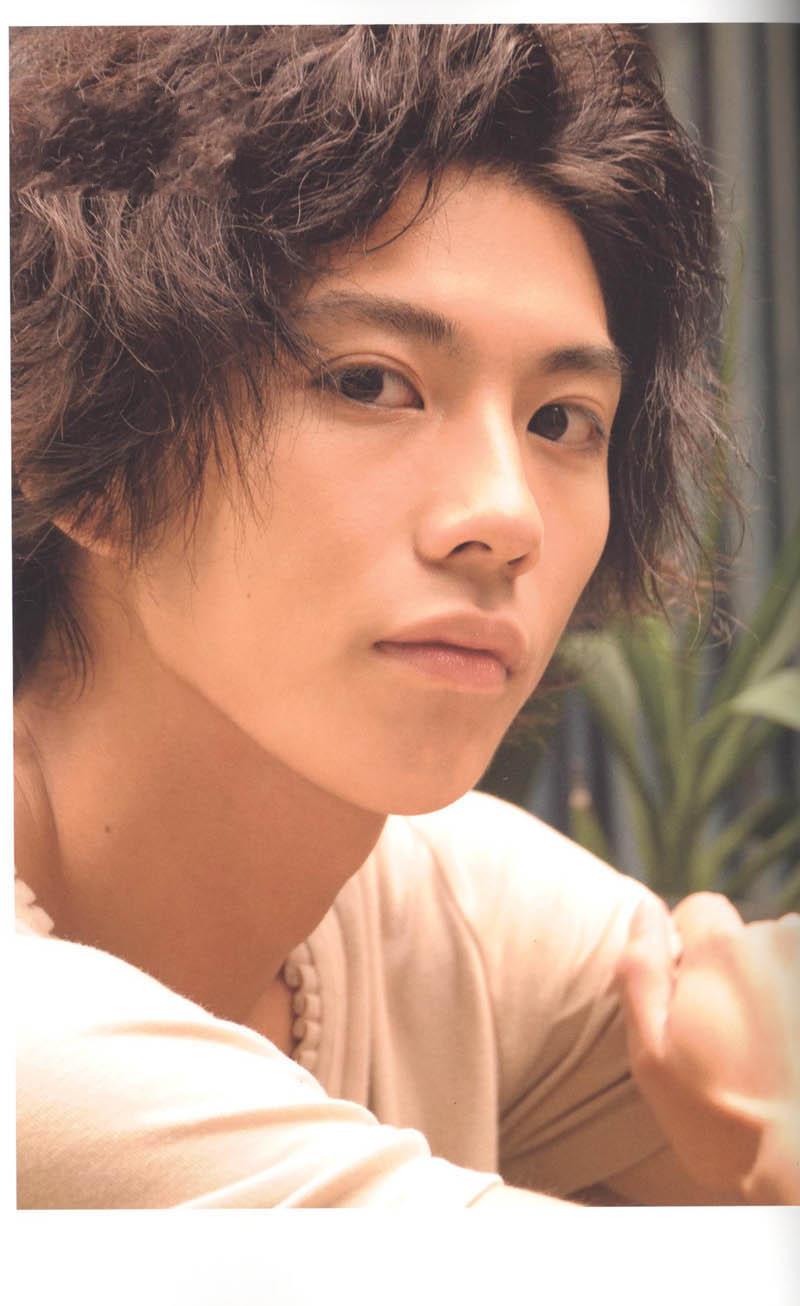 贤人 i>(かく けんと,kaku kento) /i> ,1989年7月3日出生于日本东京