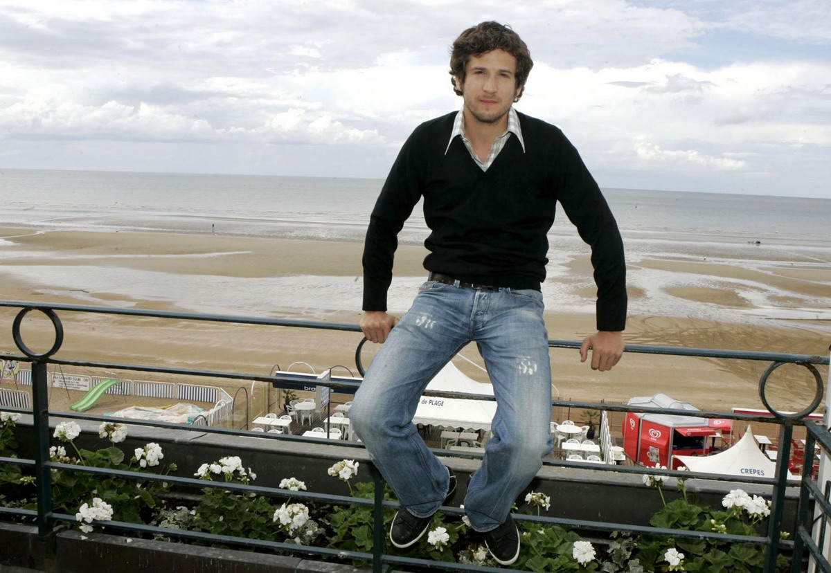  p data-id="gnwv1hz84j">吉约姆·卡内(guillaume canet),1973年4月