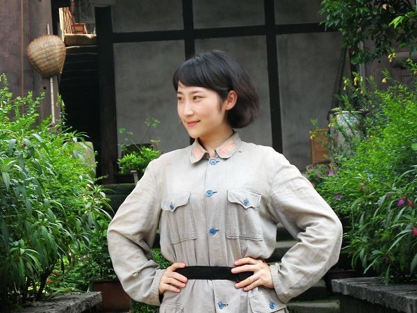 参演电视剧《 a target="_blank" href="/item/战地黄花/9776675"