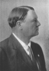 现代新闻创始人 a target="_blank" href="/item/北岩勋爵/3950790"