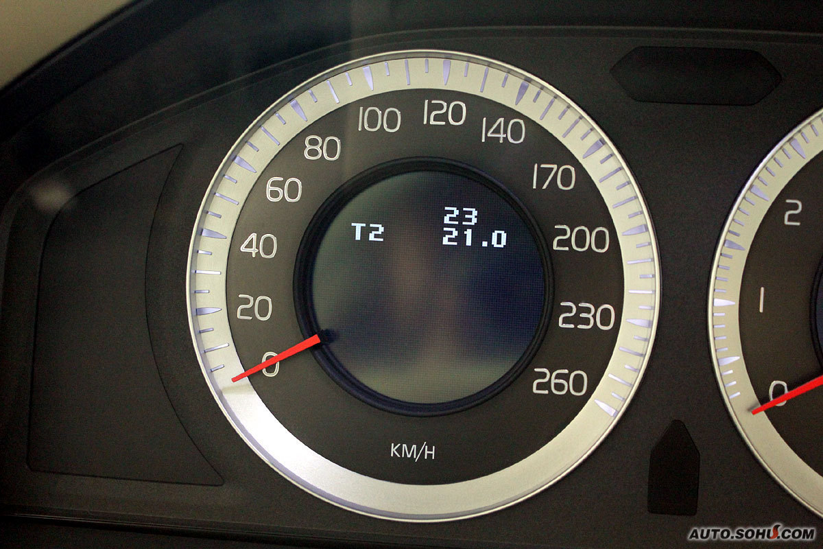  p>沃尔沃s80l是 a target="_blank" href="/item/沃尔沃">沃尔沃 /a>