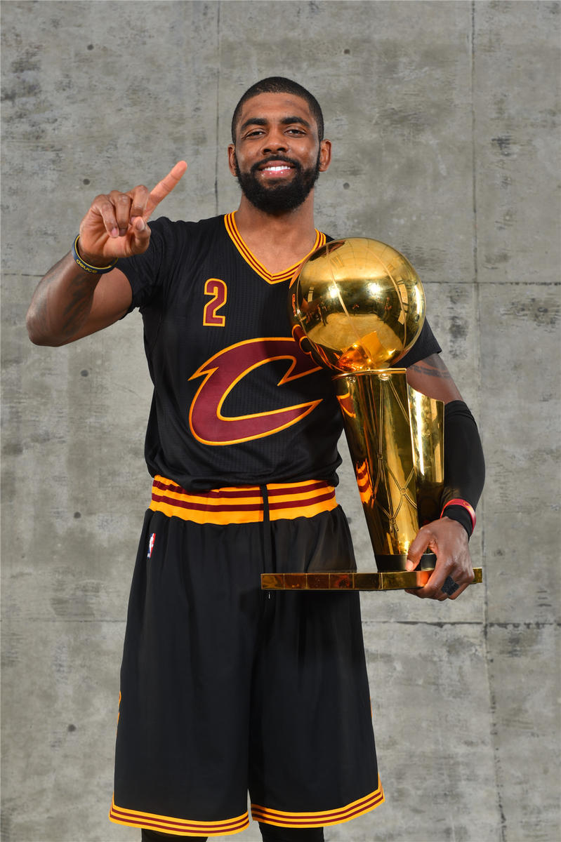  p>凯里·欧文(kyrie irving),1992年3月23日出生于 a target="_blank