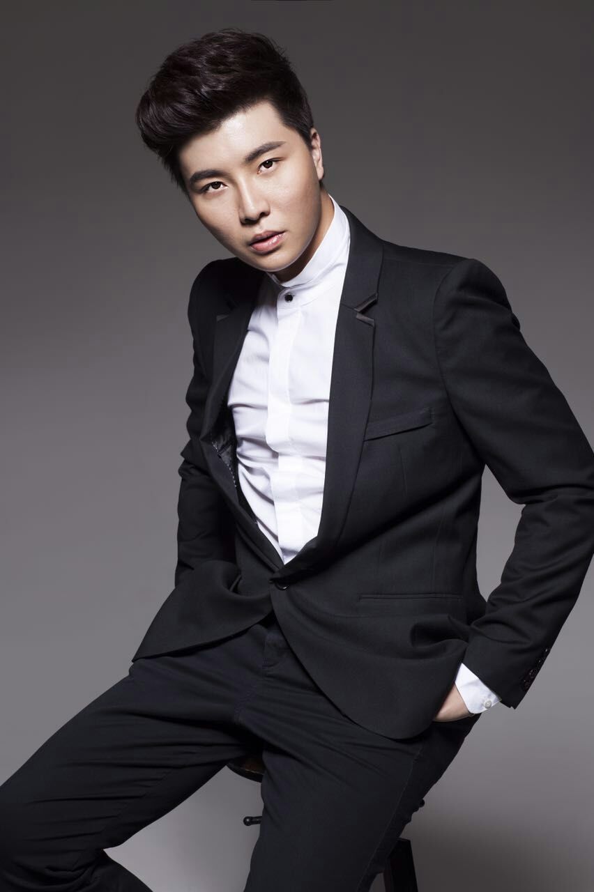 75">付豪,1992年8月3日出生于黑龙江省哈尔滨市,中国内地流行乐男歌手