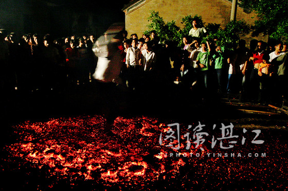  p data-id="gnb68brpmx">东岸村,是湛江市麻章区太平镇下辖的其中一