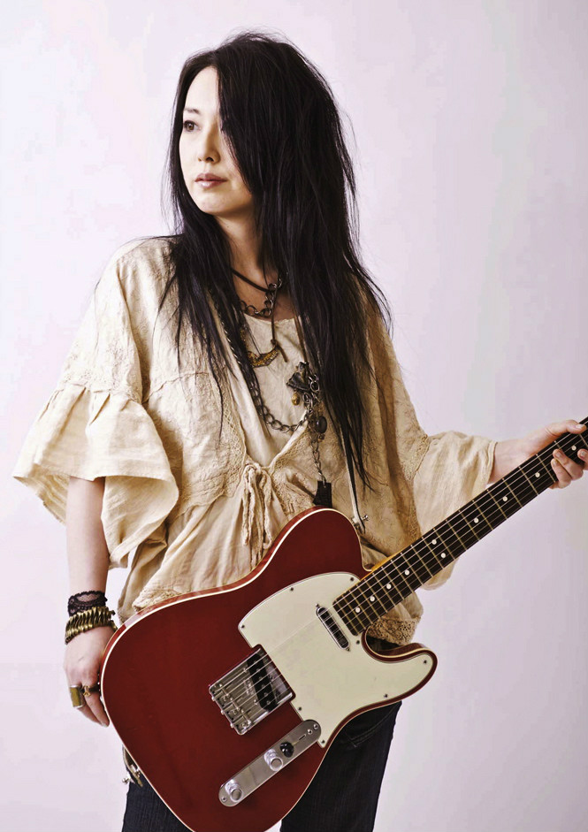  p>天野月(旧名天野月子),日本爆音女王,音乐人