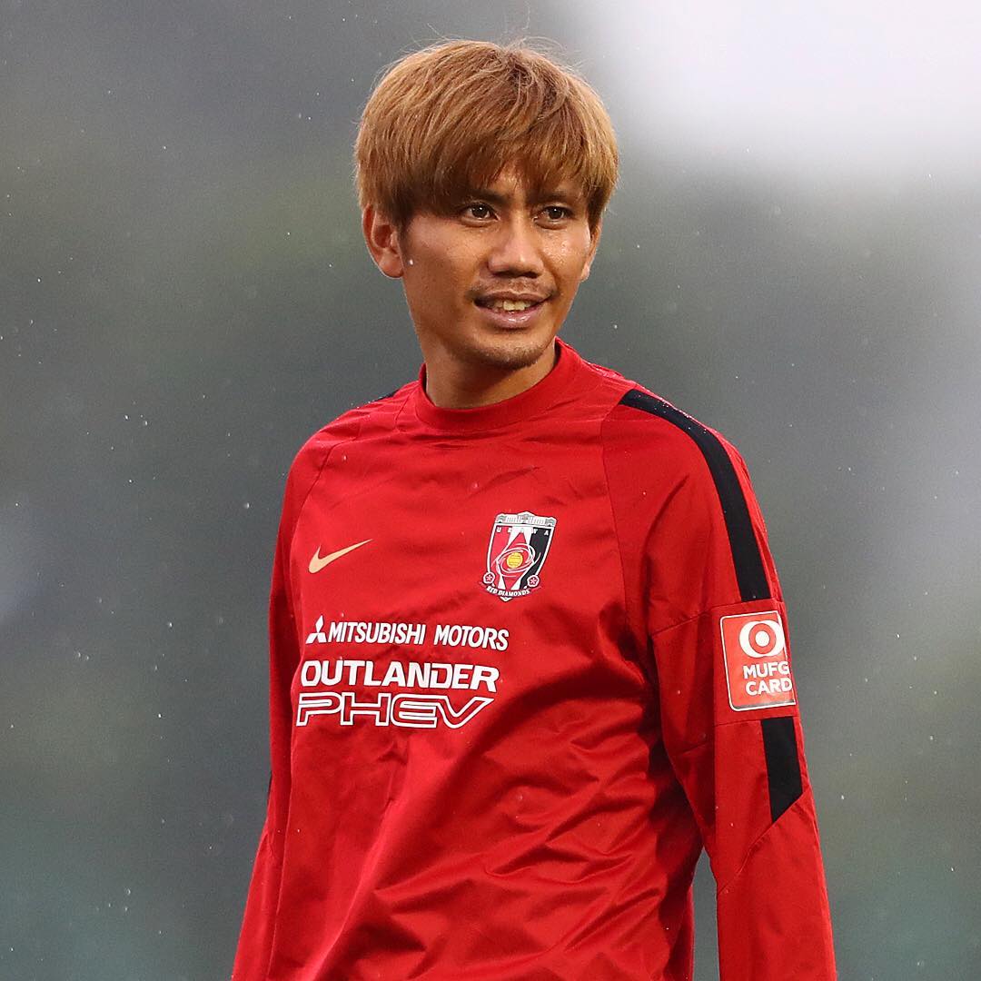 1987年12月15日出生于 a target="_blank" href="/item/日本/111617"