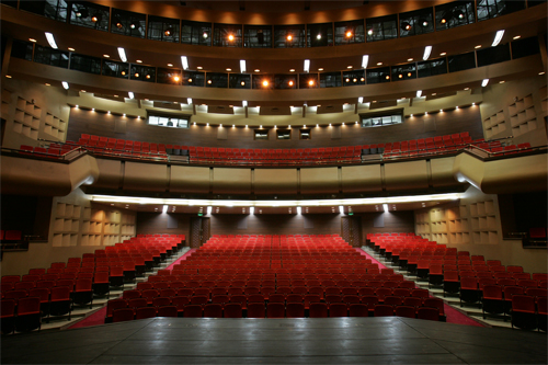  p>中国儿童艺术剧院是国家艺术院团,是当代中国儿童戏剧的艺术殿堂及