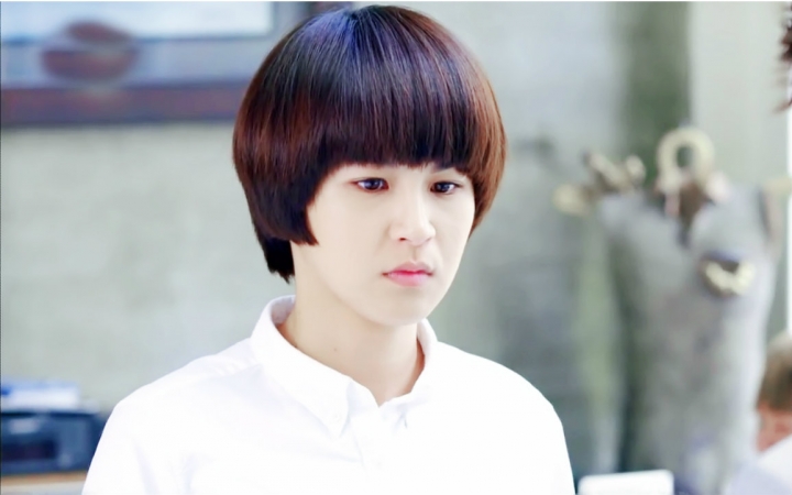  p>明晓溪,女,是电视剧《 a target="_blank" href="/item/明若晓溪