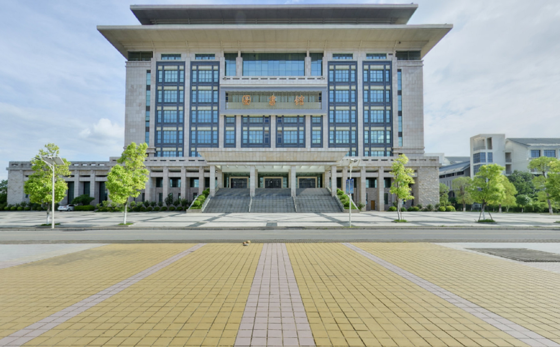  p>南宁学院是经教育部批准的民办全日制普通高等学校,为国家首批应用