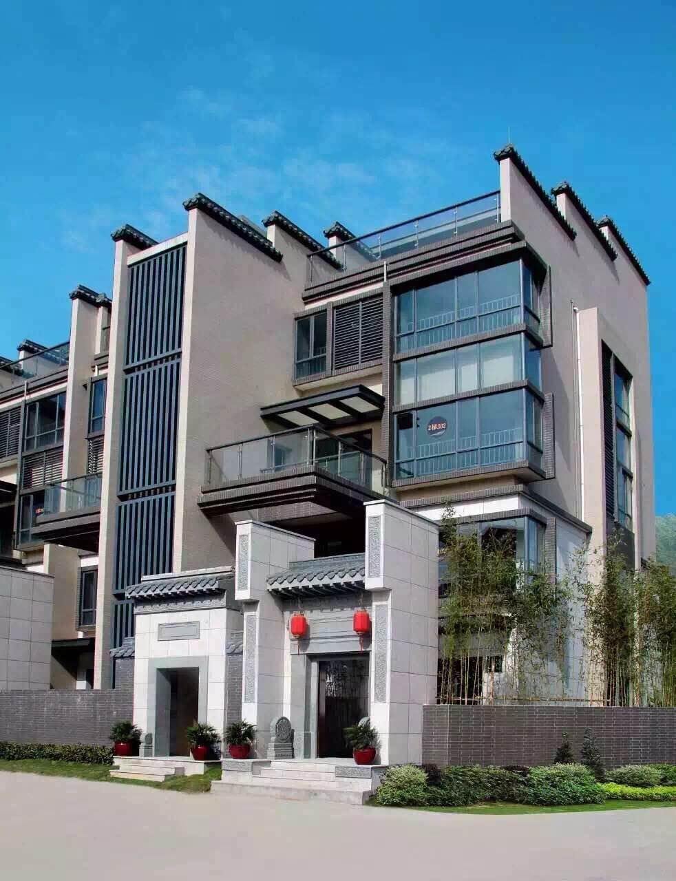  p>沁园别墅,位于上海市翔方公路300弄,是一个别墅区. /p>