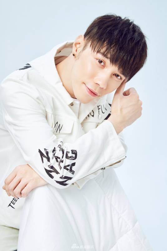 张哲浩（中国内地男演员）_百度百科