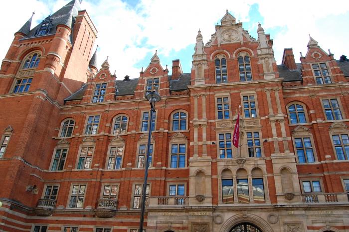 p>英国皇家音乐学院(伦敦,英文名称"royal college of music(简称