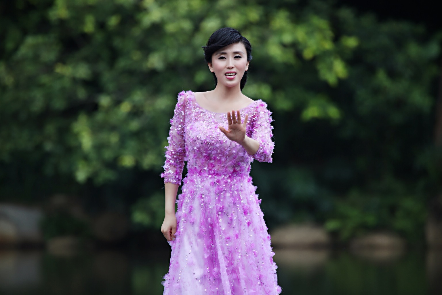 张美晨