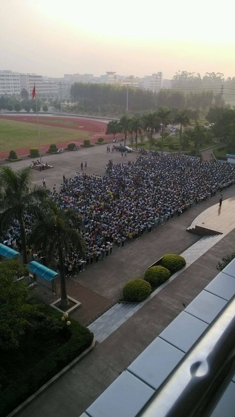 贵港市江南中学