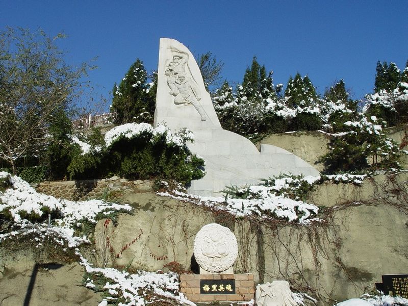 北京万佛华侨陵园