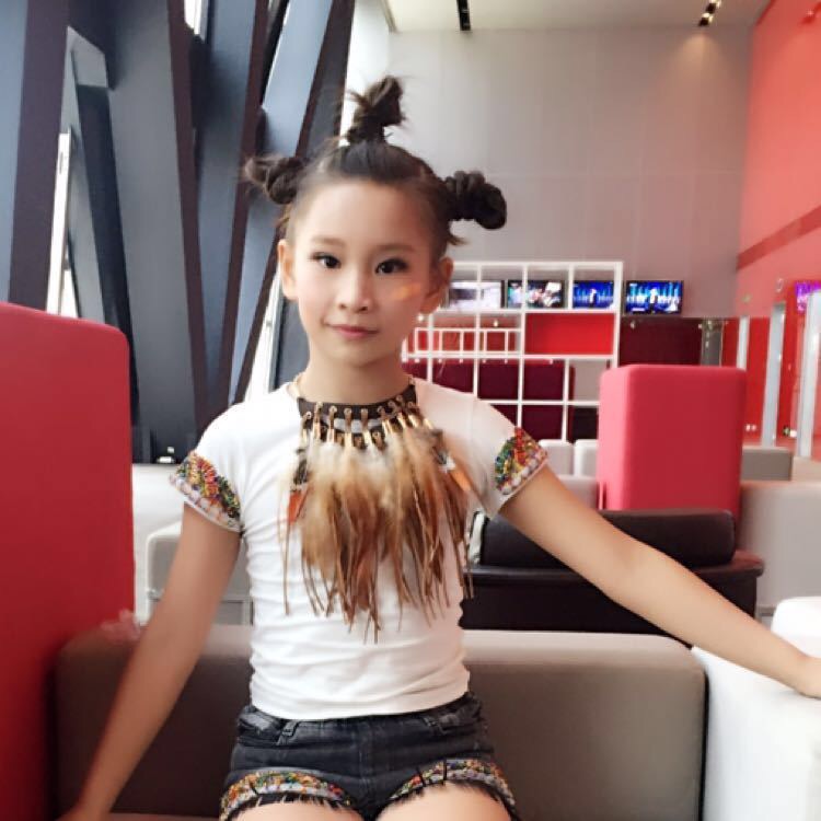 2006年3月23日出出生于四川省成都市,中国内地小童星