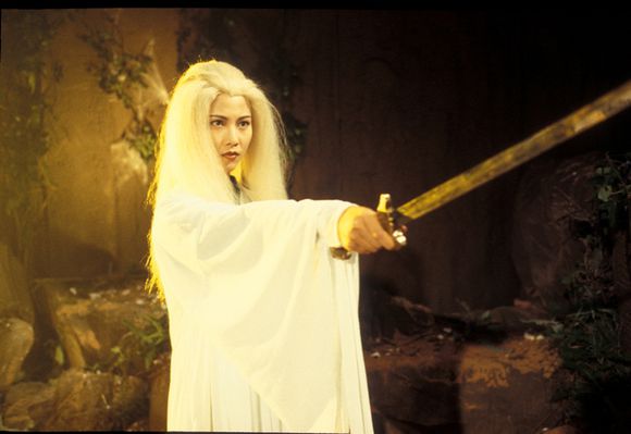 《白发魔女传》是1994年 a target="_blank" href="/item/香港电视