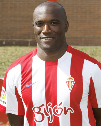  p data-id="gn7dz5oe3b">让-西尔万·巴班是一名马提尼克职业足球