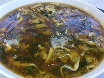  p data-id="gn72lygs05">酸辣纹丝豆腐汤,传统湘菜,这道菜酸辣味