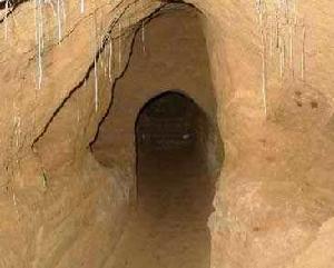 坡嘎拉地下长城