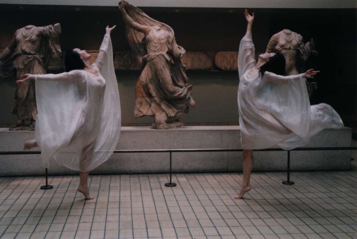 data-id="gnc04qwqlm">伊莎多拉·邓肯(1877—1927),美国舞蹈家,现代