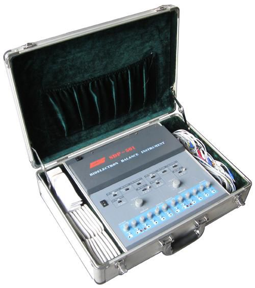 治疗仪运用最新的电子及微电脑技术研制成的新一代高科技电子医疗仪器